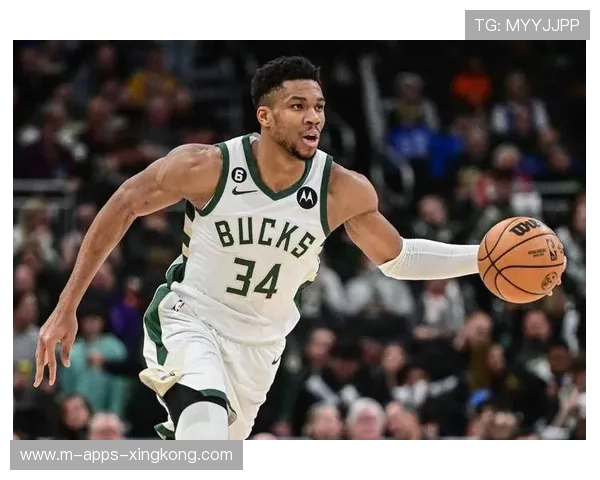 雄鹿对阵黄蜂前瞻：扬尼斯出战成疑，激情对决硝烟再起